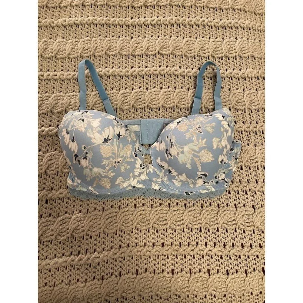 Floral Lace Underwire Bra With Adjustable Straps & Hook Closure - Size 42C‎